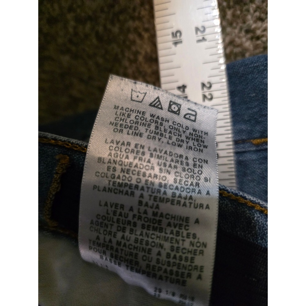 Wrangler Women's Straight Fit Jeans Wash Denim Size 14 Regular Waist - Picture 9 of 11